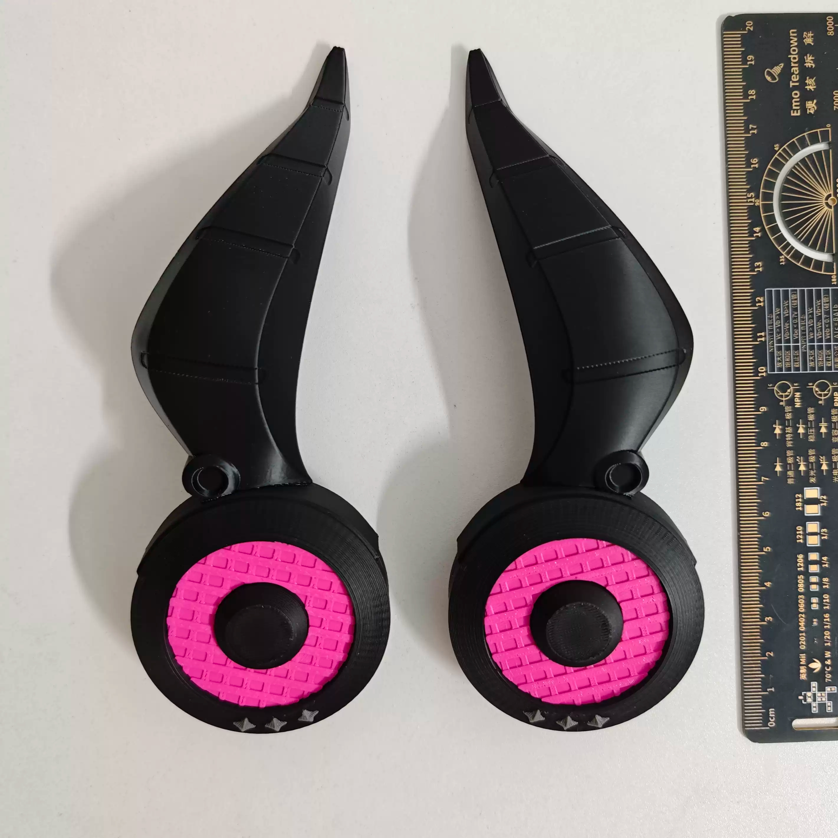Anime Zenless Zone Zero Angels - đánh giá và giá Cosplay Prop Discord