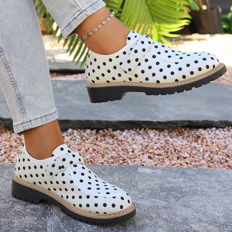 Casual Low-top Shoes for Sprin - đánh giá và giá Velcro Hook Loop