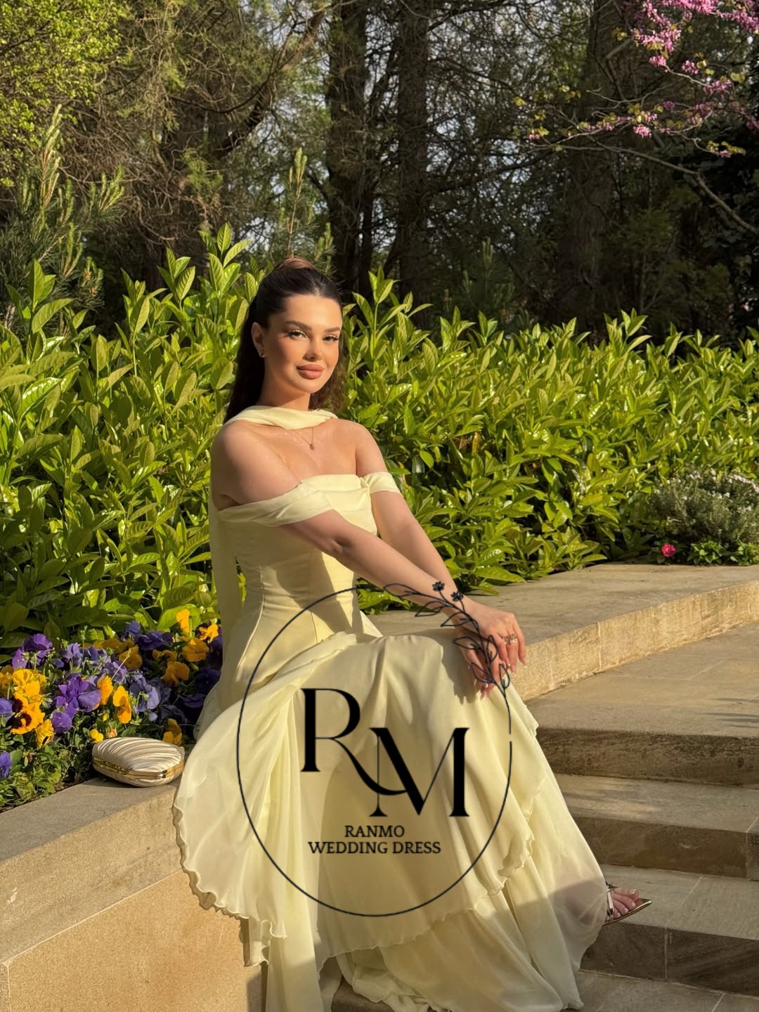 Ranmo Prom Gown Yellow Straple - đánh giá và giá Briar Cosplay Prop