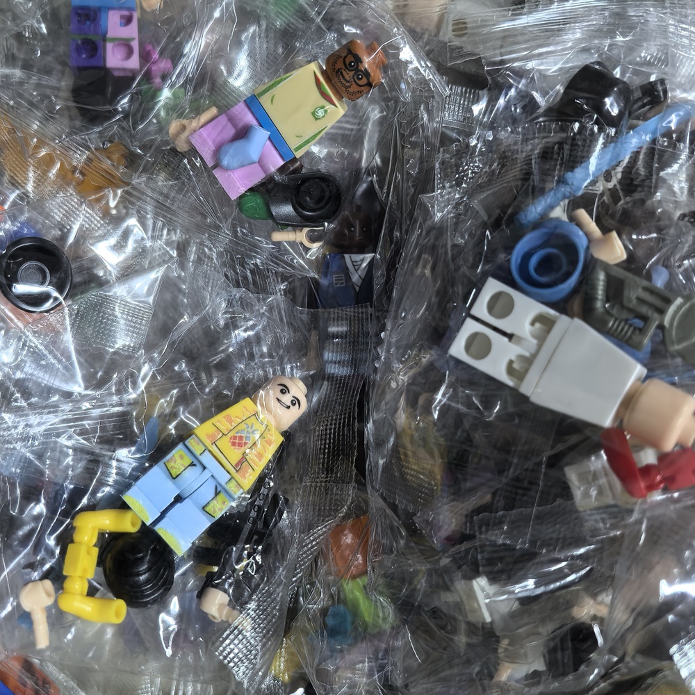 50pcs Random Mini Action Figur - đánh giá và giá Cosplay Prop Building