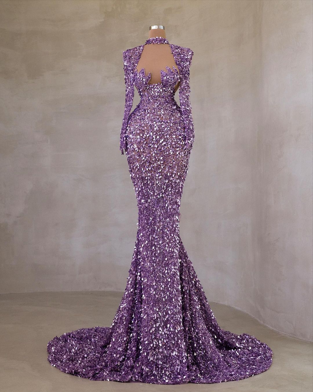 Gorgeous Purple Sequined Merma - đánh giá và giá Briar Cosplay Prop