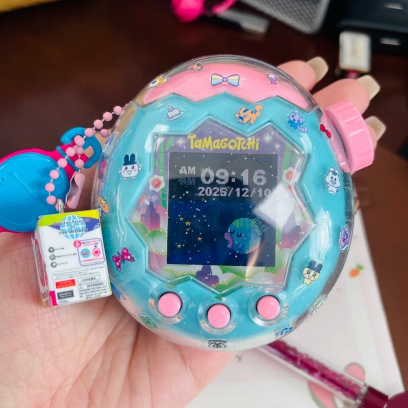 Authentic Bandai Tamagotchi Pa - đánh giá và giá Cosplay Prop Display
